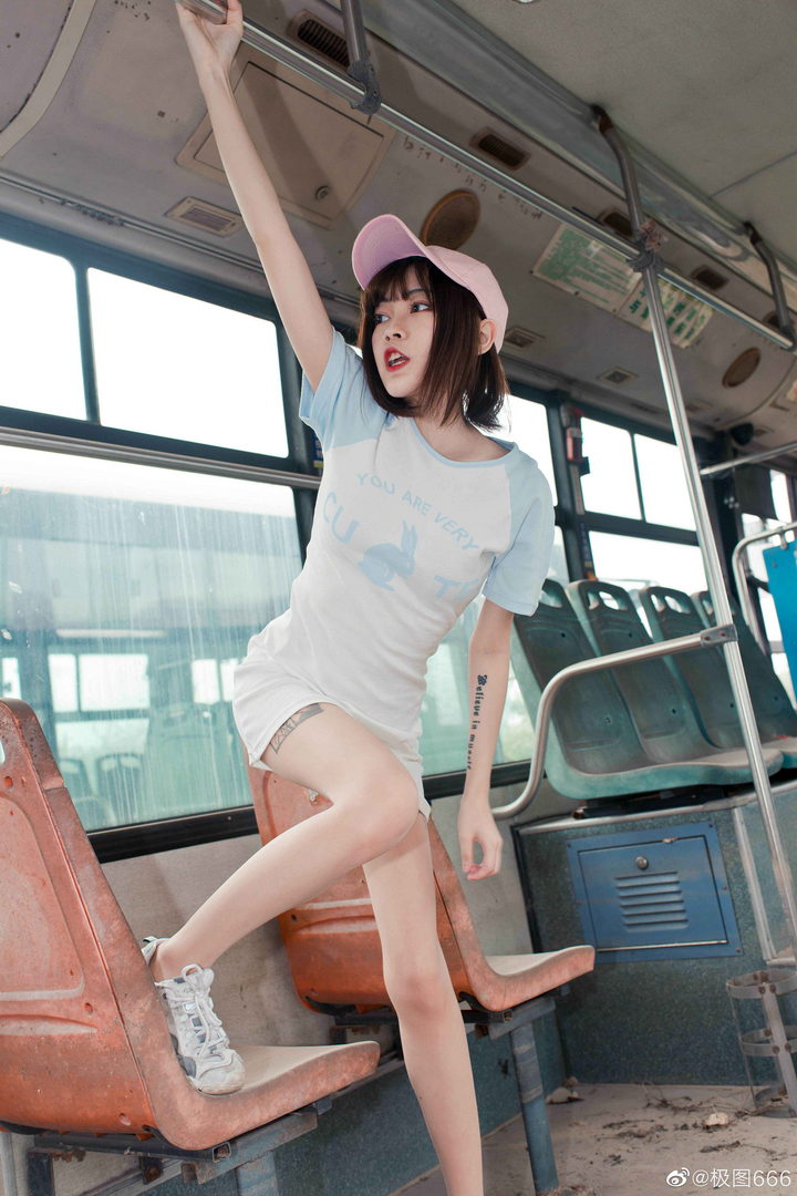 图片[2]-QA0316 套图450张+视频-神兽街拍