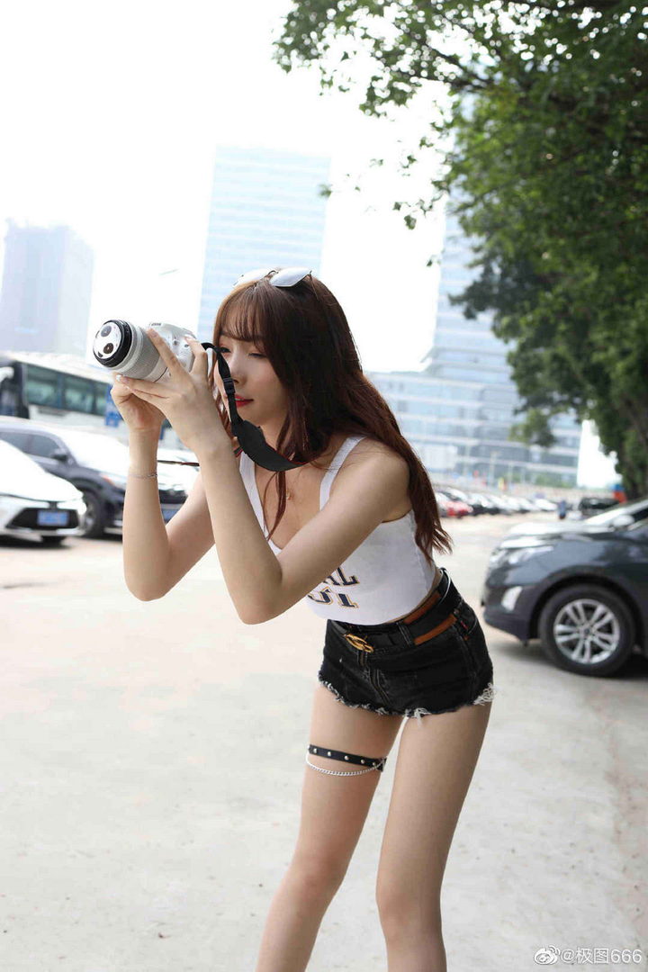 图片[2]-QA0442 套图300张+视频-神兽街拍